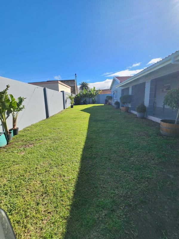 5 Bedroom Property for Sale in Malabar Eastern Cape